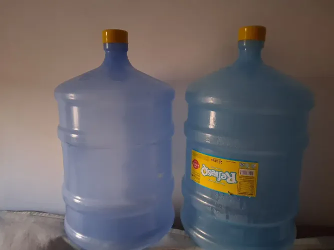 2 Botijões de Água de 20 Litros Vazio