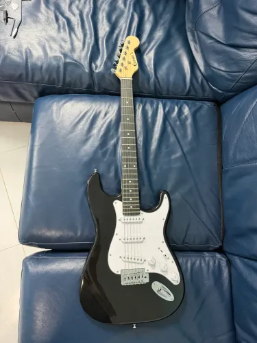Guitarra Elétrica Queen?s Regulada + Capa | Pronta para Tocar