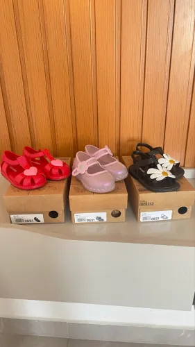 3 Mini Melissa