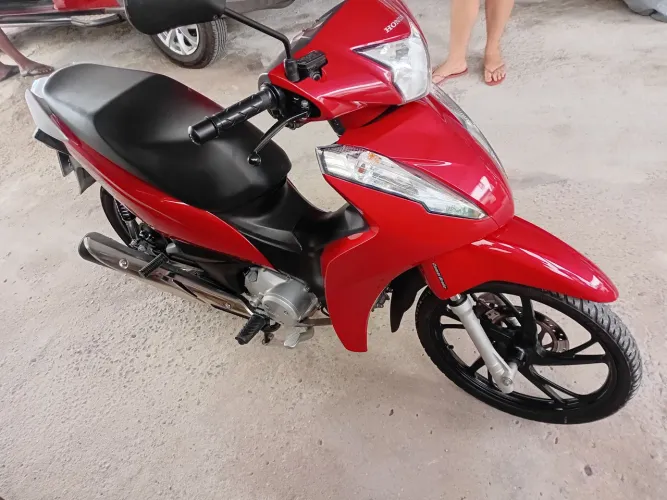 Honda biz 2021 - Impecável