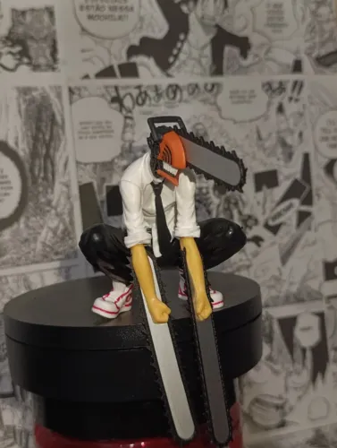 OPORTUNIDADE | Figure Chainsaw Man Agachado Anime Colecionavel Premium