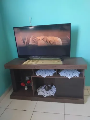 Vendo rack amadeirado