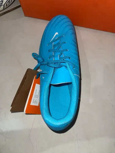 Chuteira original da Nike, nunca usada! 41