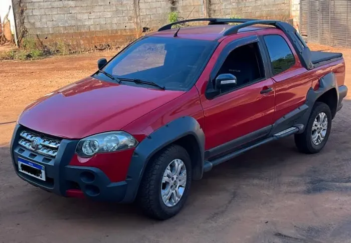 Fiat Strada Adventure1.8/ 1.8 Locker Flex CD 2010