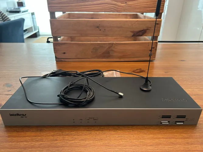 Gateway De Voz Ip Intelbras Gw 180 Para Central Pabx 