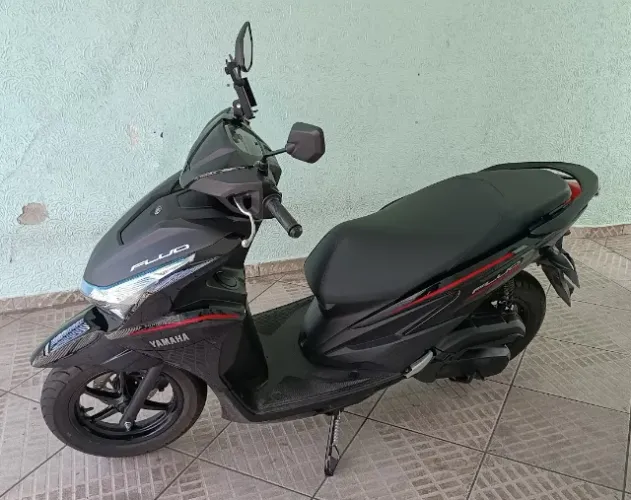 Yamaha Fluo 125 Hybrid Connected Abs