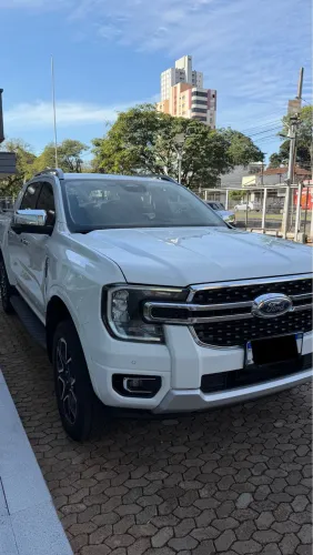 Ford Ranger Limited+ 3.0 V6 4X4 CD TB DIE AUT 2024