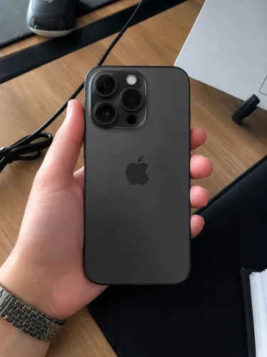 iPhone 16 pro 
