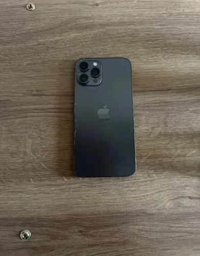 iPhone 12 Pro Max 128GB Grafite - Para Retirada de Peças / Conserto (Câmeras OK)