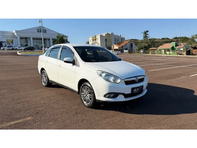 Fiat Siena EL 1.4 MPI Fire Flex 8V 4P 2015
