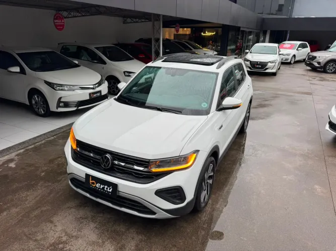 Volkswagen T-Cross Comfortline 1.0 TSI Flex 5P Aut. 2025