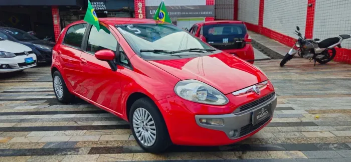 Fiat Punto Essence 1.6 Flex 16V 5P 2015