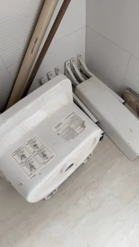 Tanque de Louça Branco com Coluna 51x38 + Torneira e Válvula