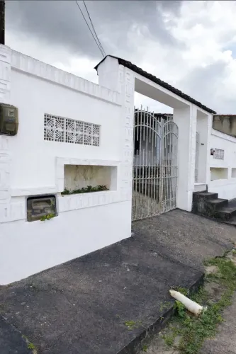 Casa no Povoado Sapé com 3 quartos
