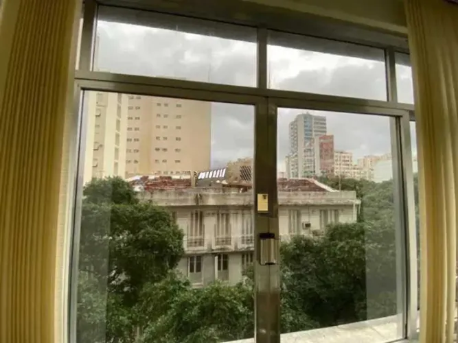 Sala : / Comercial / Flamengo