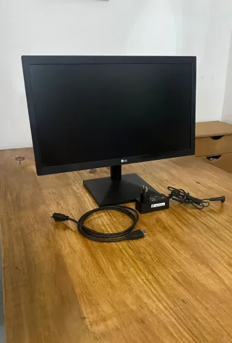 Monitor LG 19,5"