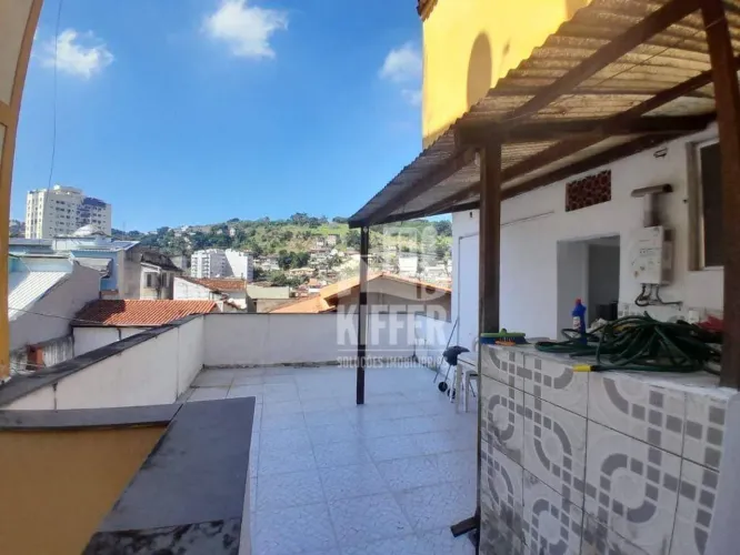 Apartamento Garden com 2 quartos à venda, 130 m² por R$ 450.000 - Santa Rosa - Niterói/RJ