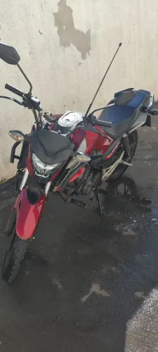 Vendo moto TITAN 160