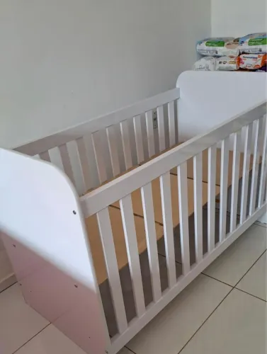 Berço e colchão