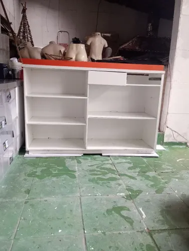 Balcão pra loja ZAP 9/ *