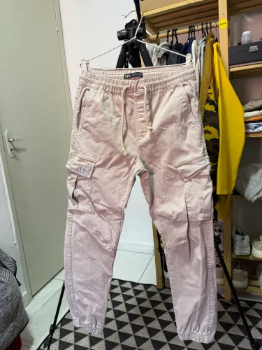 Calça Cargo Fit da Zara
