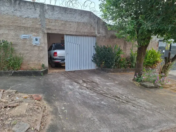 Térrea para venda com 90 metros quadrados com 4 quartos em Estância Itanhangá - Caldas Nov