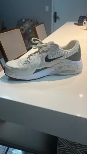 AirMax muito novo