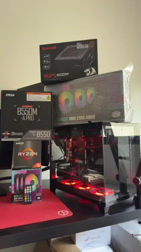 PC Gamer Ryzen 5 5600 6700XT 12GB 32GB RAM SSD 1TB