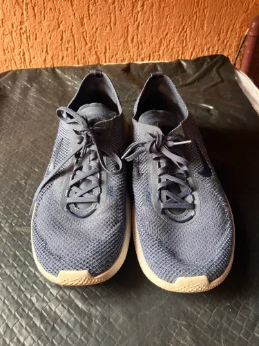 Tênis Nike free run - 42