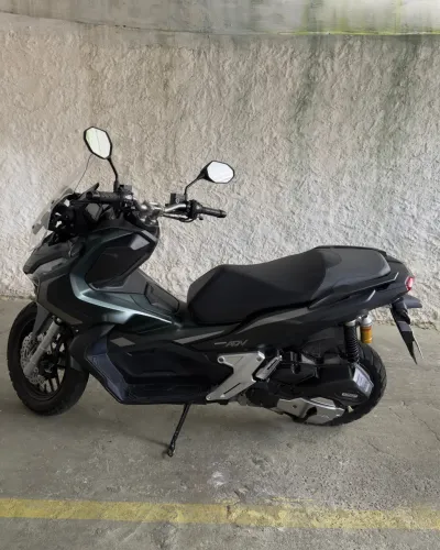Moto scooter Honda  ADV 150 cc