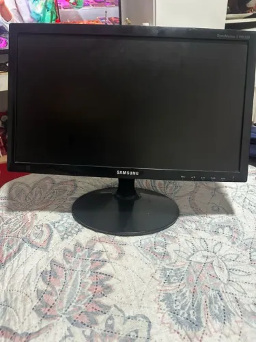 Samsung SyncMaster S19B300 