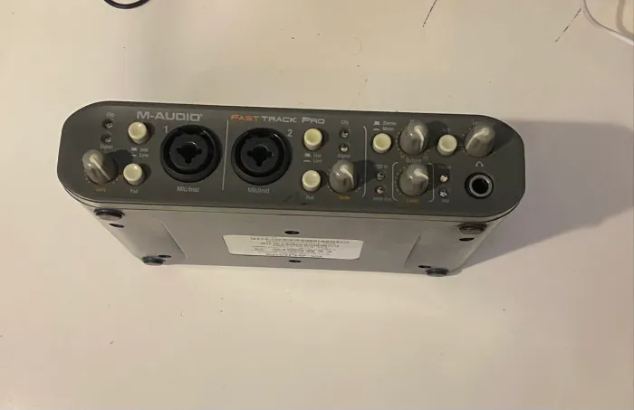 Fast track pro M-audio