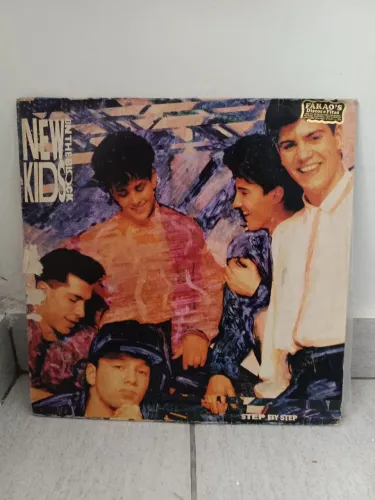 Disco de vinil step by step - new kids on the block