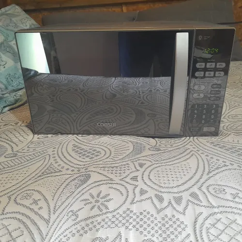 Vendo Micro-ondas Consul Espelhado 20 Litros Telefone * WhatsApp Boa Viagem.