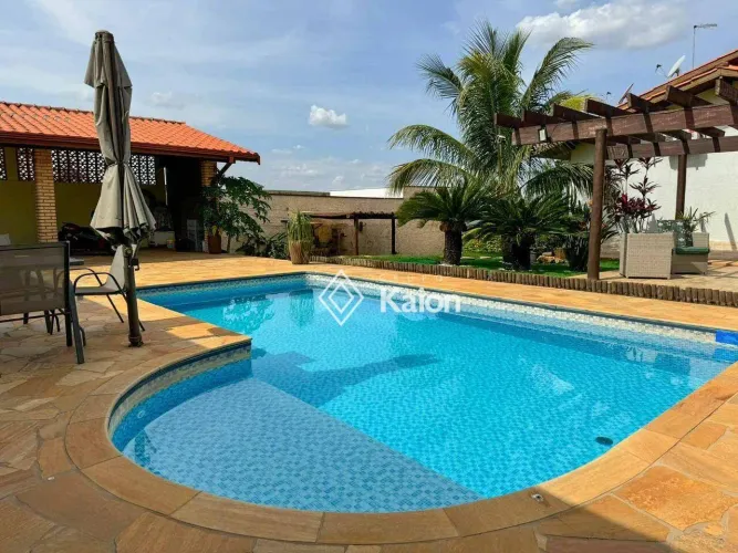 Casa à venda no Condomínio Terras de Santa Rosa em Salto/SP