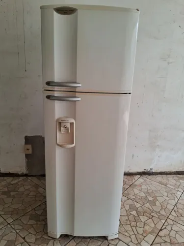 Geladeira Eletrolux - DCW40