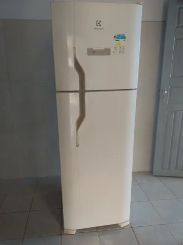 Geladeira duplex Electrolux frosfree 