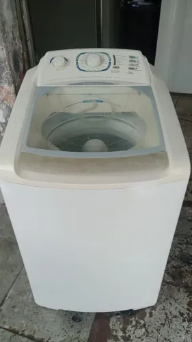 Máquina de Lavar Electrolux 10 kg Seminova - Oportunidade Que Vale a Pena!