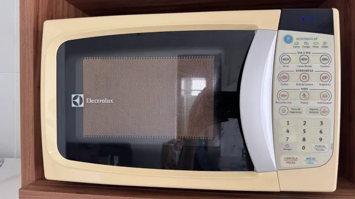 Microondas Electrolux 20litros