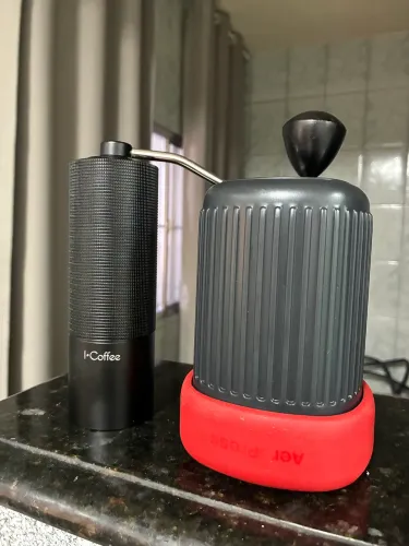 Cafeteira aeropress go + moedor