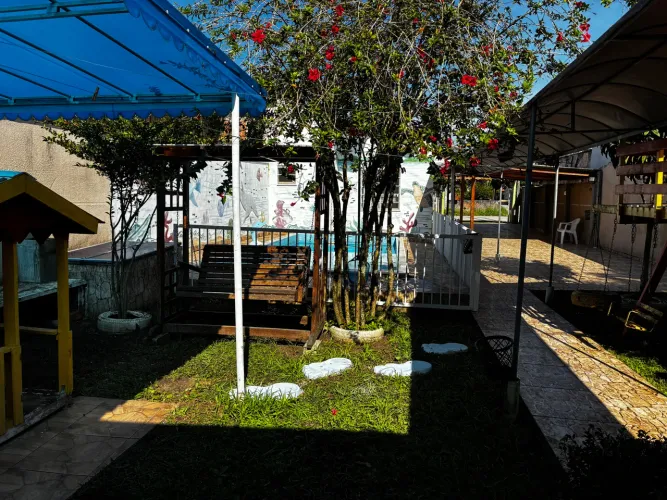 Casa com piscina