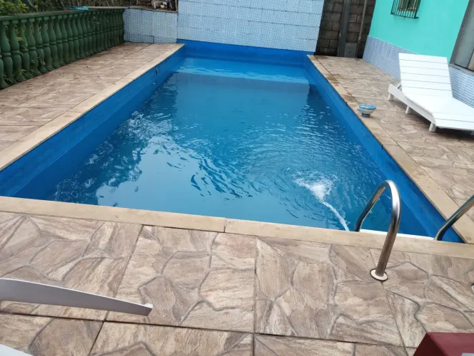 Aluga- se granja em Dias Tavares
