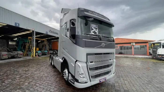Volvo FH 460 6x2 2024/2024