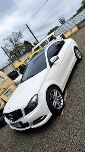 Mercedes-Benz C-180 CGI Coupe 1.8 16V 156cv Aut. 2012