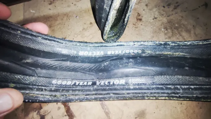 Pneu Speed Goodyear Vector Tubeless
