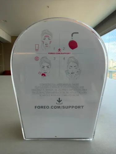 Foreo- O aparelho revolucionário de limpeza facial