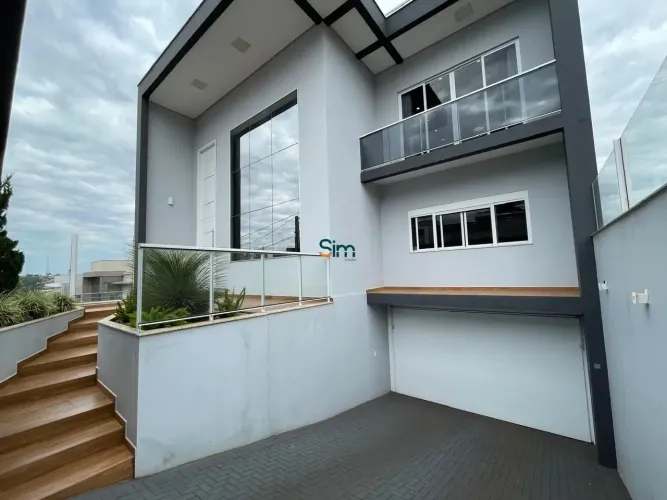 Casa residencial à venda em Chapecó/Paraiso (Frente) - 550 m², 6 vagas, 3 suítes