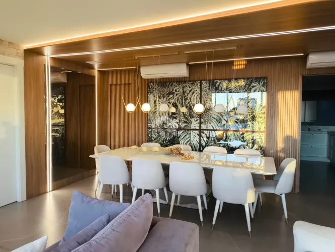 Apartamento à venda de 03 dormitórios no bairro Mont´Serrat em Porto Alegre /RS