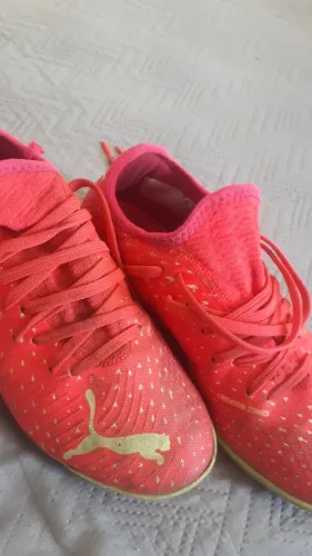 Chuteira Puma Future Z 4.4 TT coral