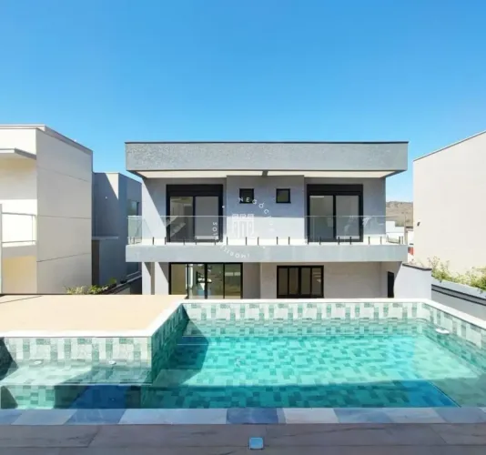 CASA SEMI MOBILIADA À VENDA - CONDOMÍNIO CAMPOS DO CONDE BRAGANÇA PAULISTA/SP